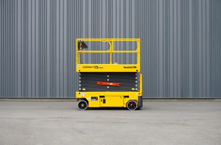 Plataforma tijera eléctrica Compact 14